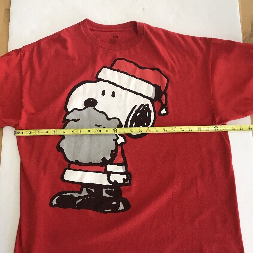 Snoopy Santa Men's Sz 2XL Short Sleeve T-Shirt Peanuts Christmas Tee Holiday Red - Picture 3 of 5